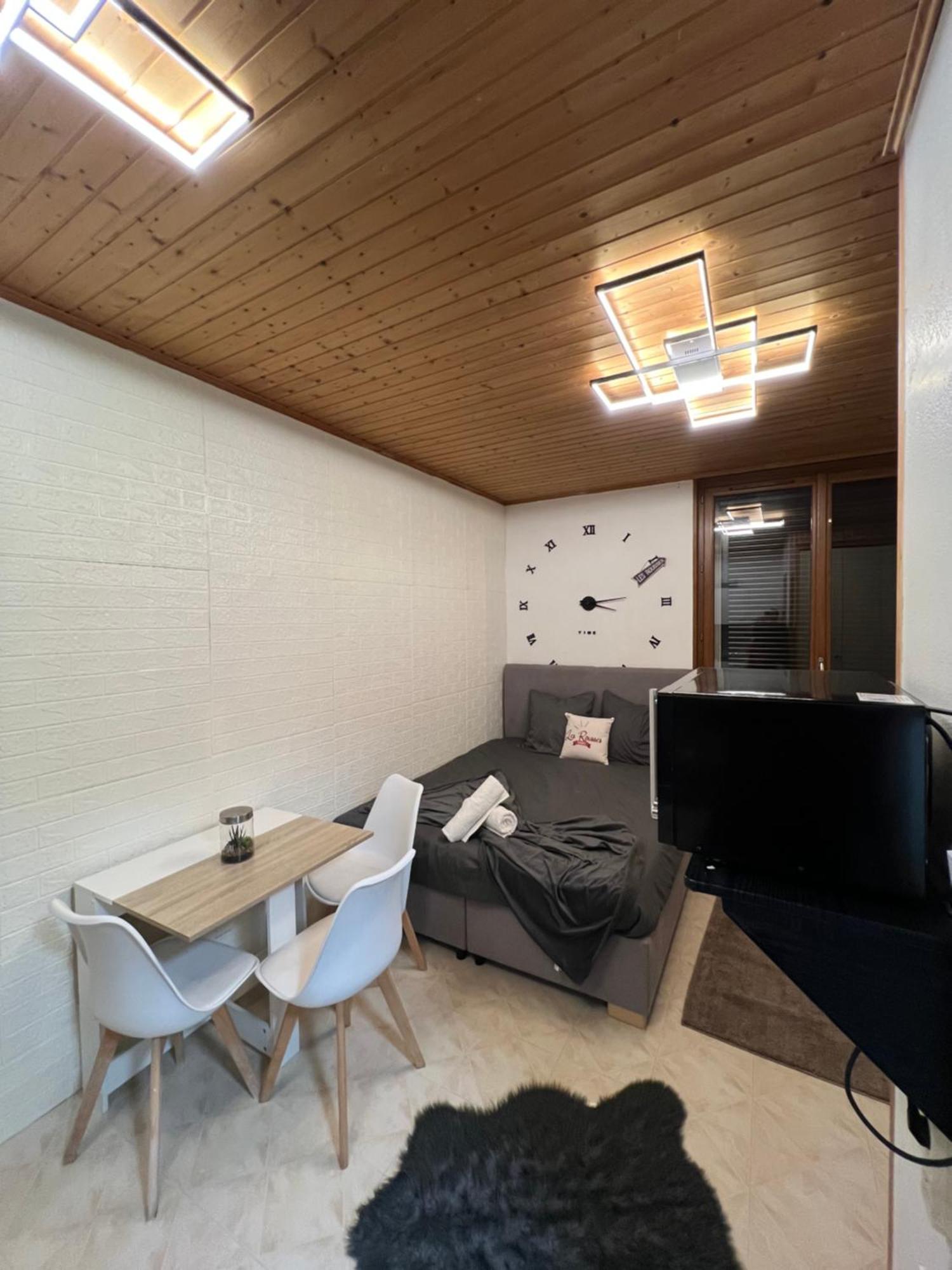 Magnifique Studio De 20M2 Pour 1 A 4 Personnes Ле Рус Екстериор снимка
